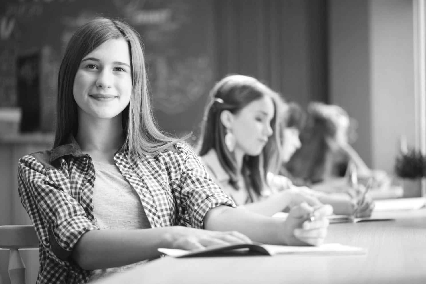 Economic analysis charts and graphs for Australian market planning